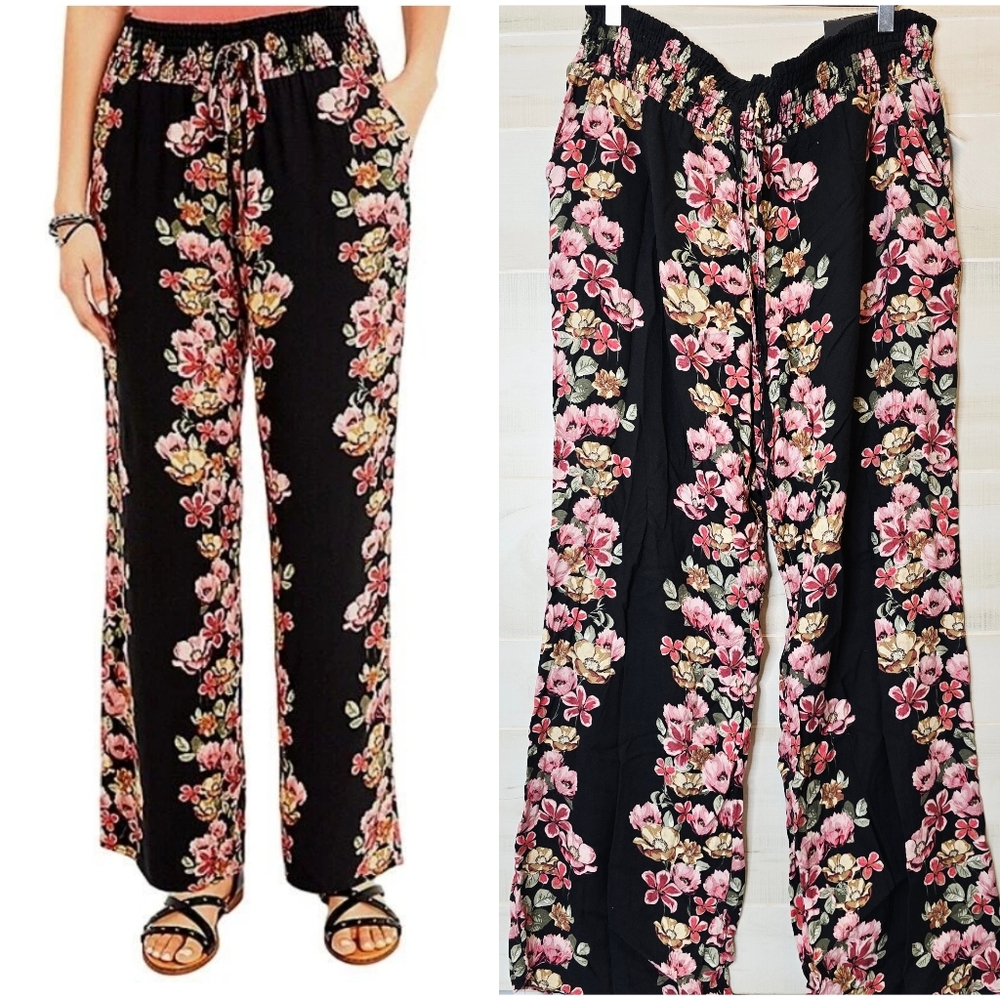 {XL} NWT Maurices Floral Breeze Maxi Pant